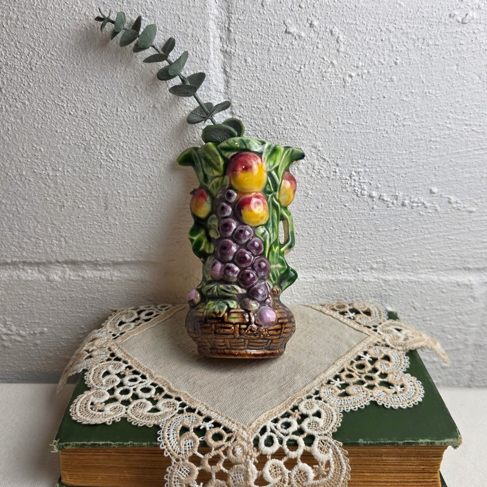 Vintage Ceramic Fruit Basket Wall Pocket Vase Grapes Peaches Relief Japan